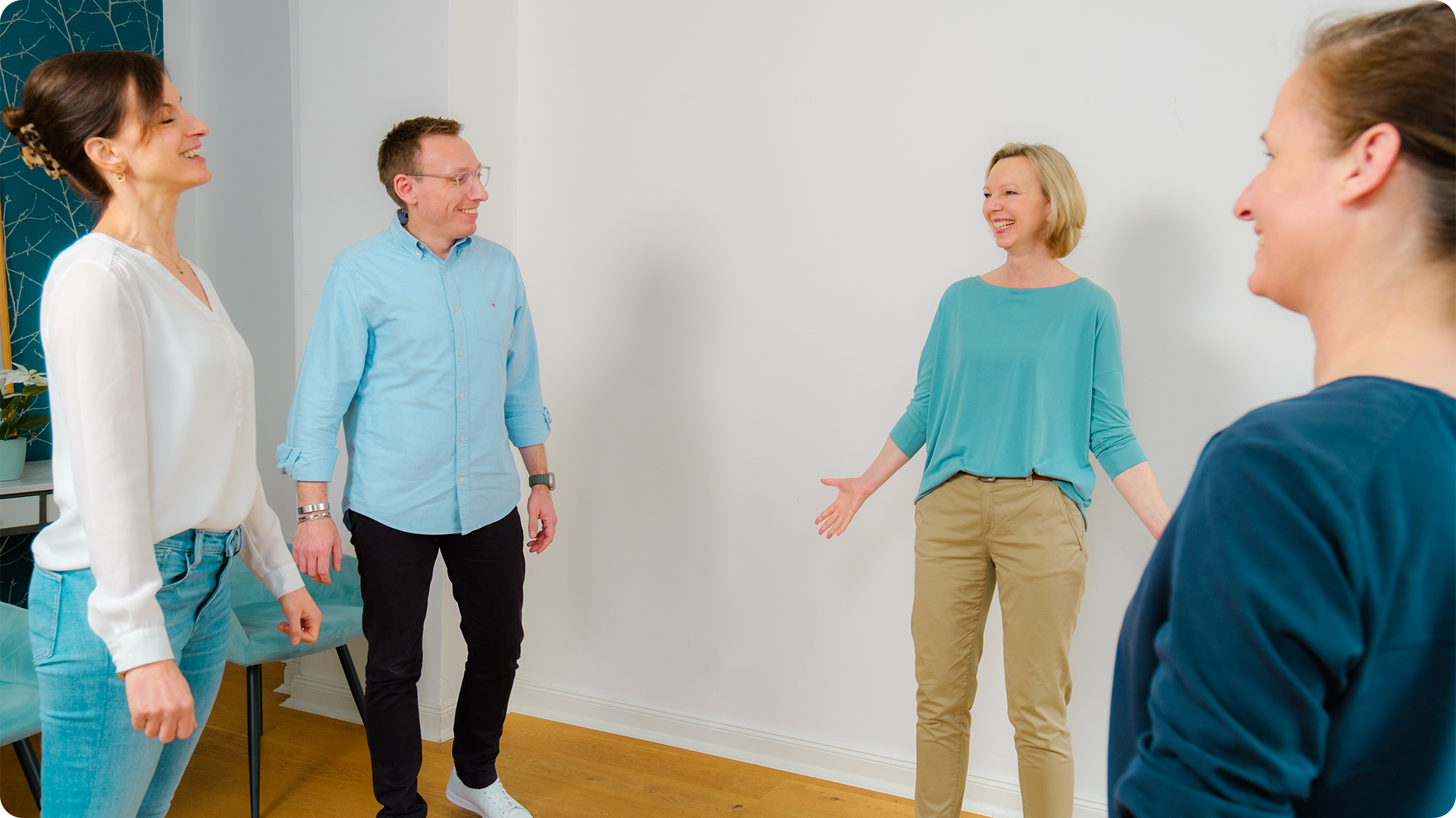 Kommunikationstraining, Empowerment (Women), Persönlichkeitsentwicklung, Präsenztraining, Stressbewältigung, Selbstsicherheit, Vocal Coaching, Teambuilding, Schlagfertigkeitstraining, Kathrin Schlass 2